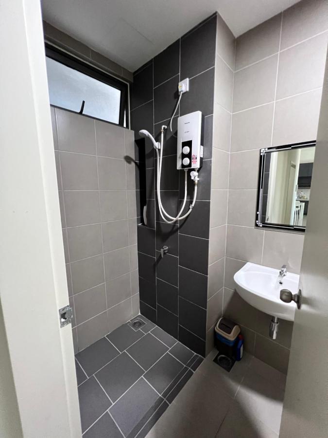 Condostay At Bangi Kampong Sungai Ramal Dalam Exterior foto