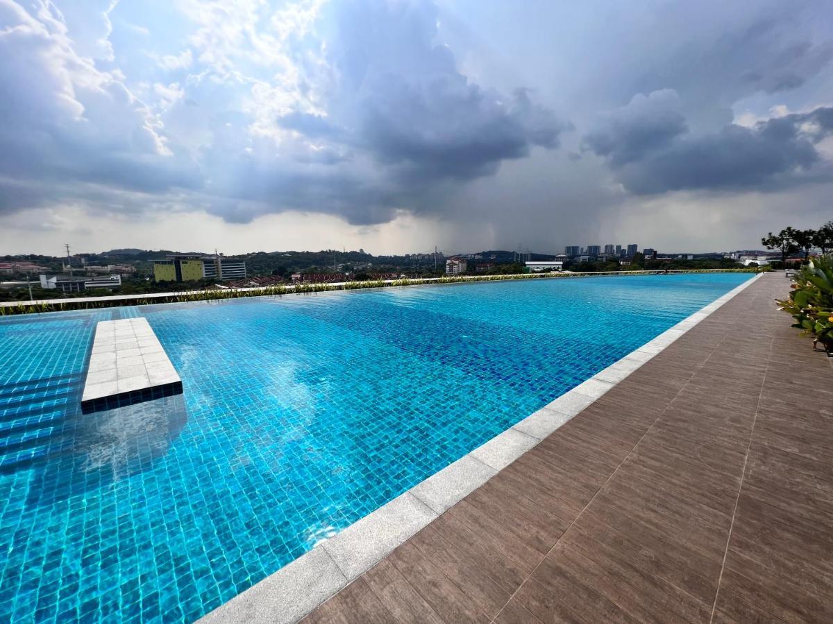 Condostay At Bangi Kampong Sungai Ramal Dalam Exterior foto